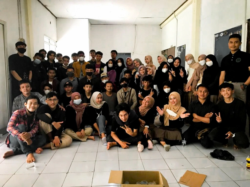 memilih-organisasi