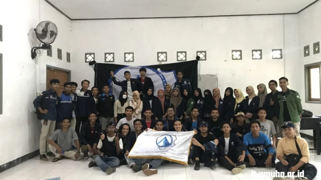 memilih-organisasi